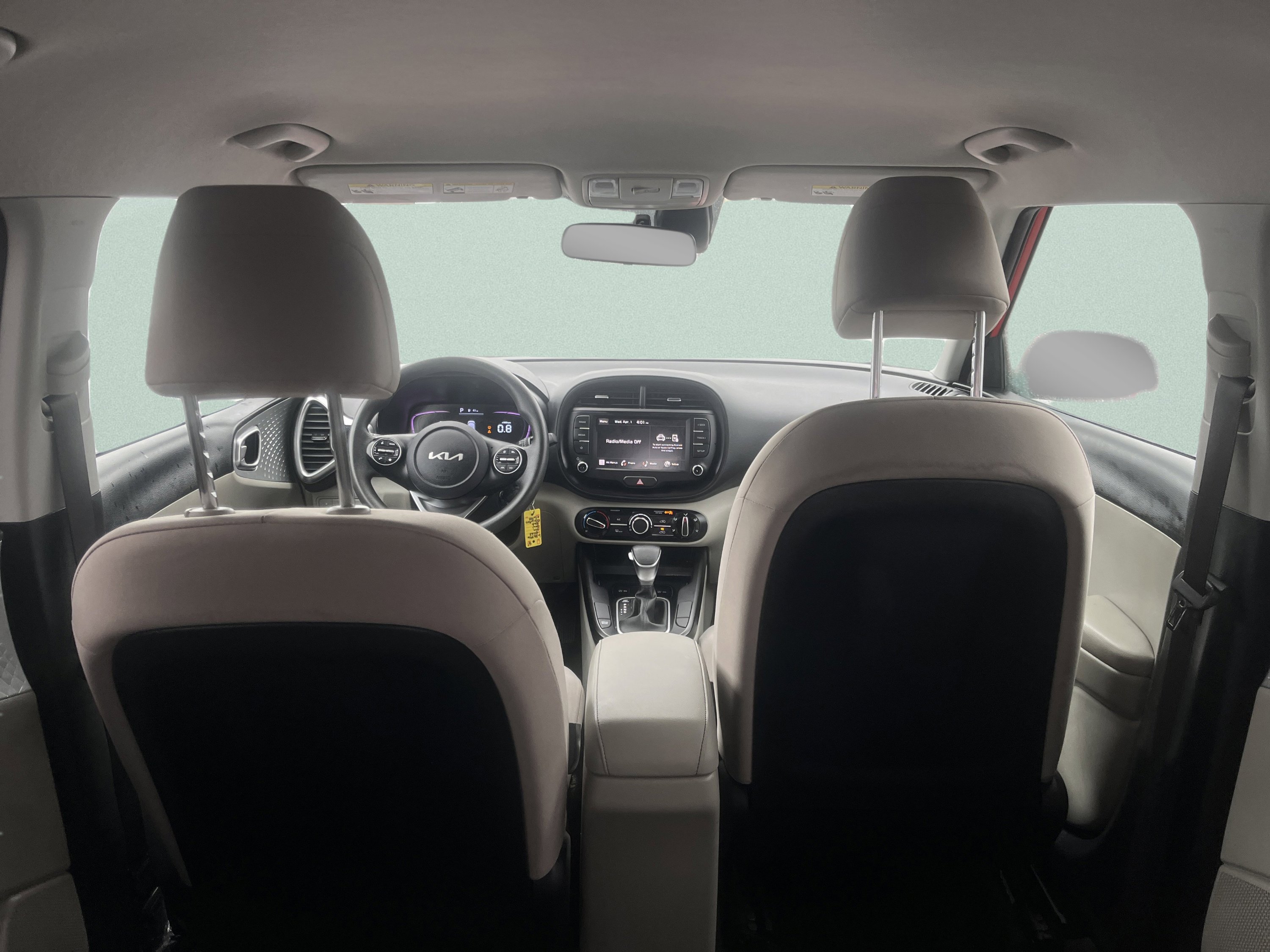 Used 2023 Kia Soul LX w/ Option Group 015 FWD image 13