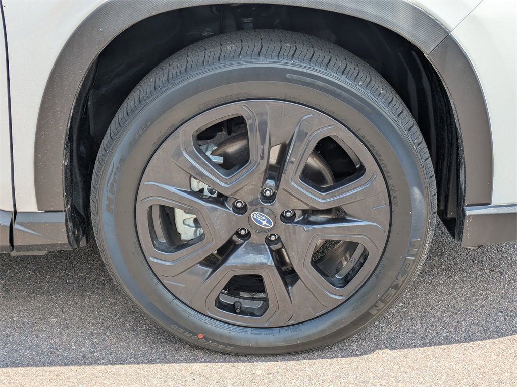 Used 2024 Subaru Ascent Touring image 29