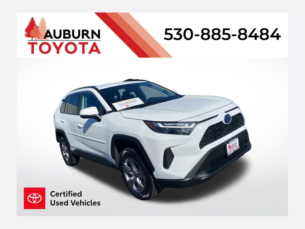 Certified 2024 Toyota RAV4 LE AWD/4WD image 1