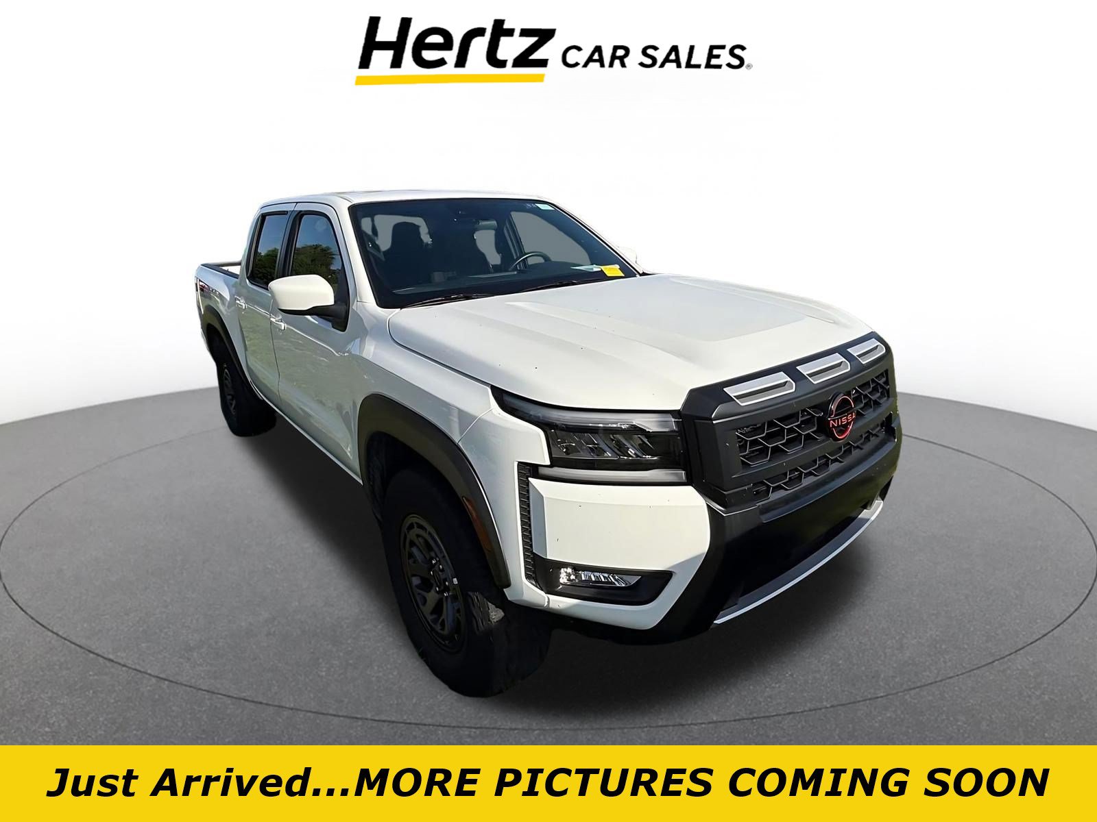 Used 2026 Nissan Frontier PRO-4X AWD/4WD image 1