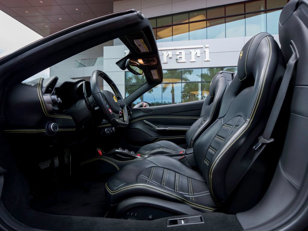 Certified 2018 Ferrari 488 Spider RWD image 3