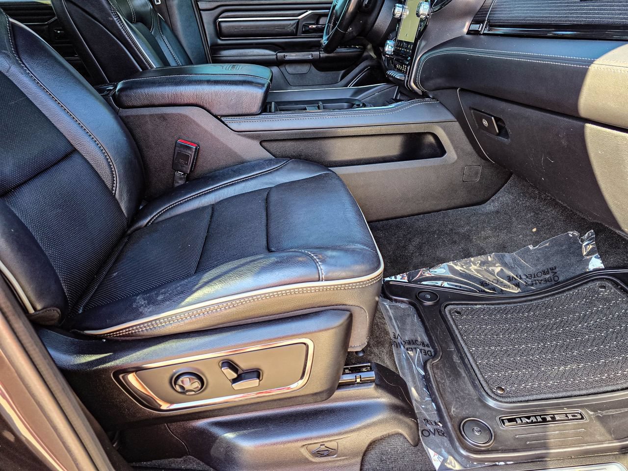 Used 2022 RAM 1500 Limited AWD/4WD image 46