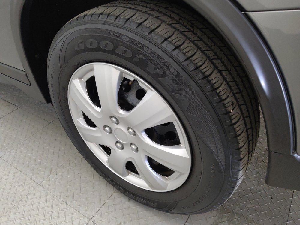 Used 2018 Nissan Rogue S image 31