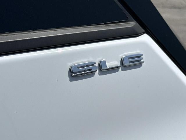 Used 2024 GMC Terrain SLE FWD image 11