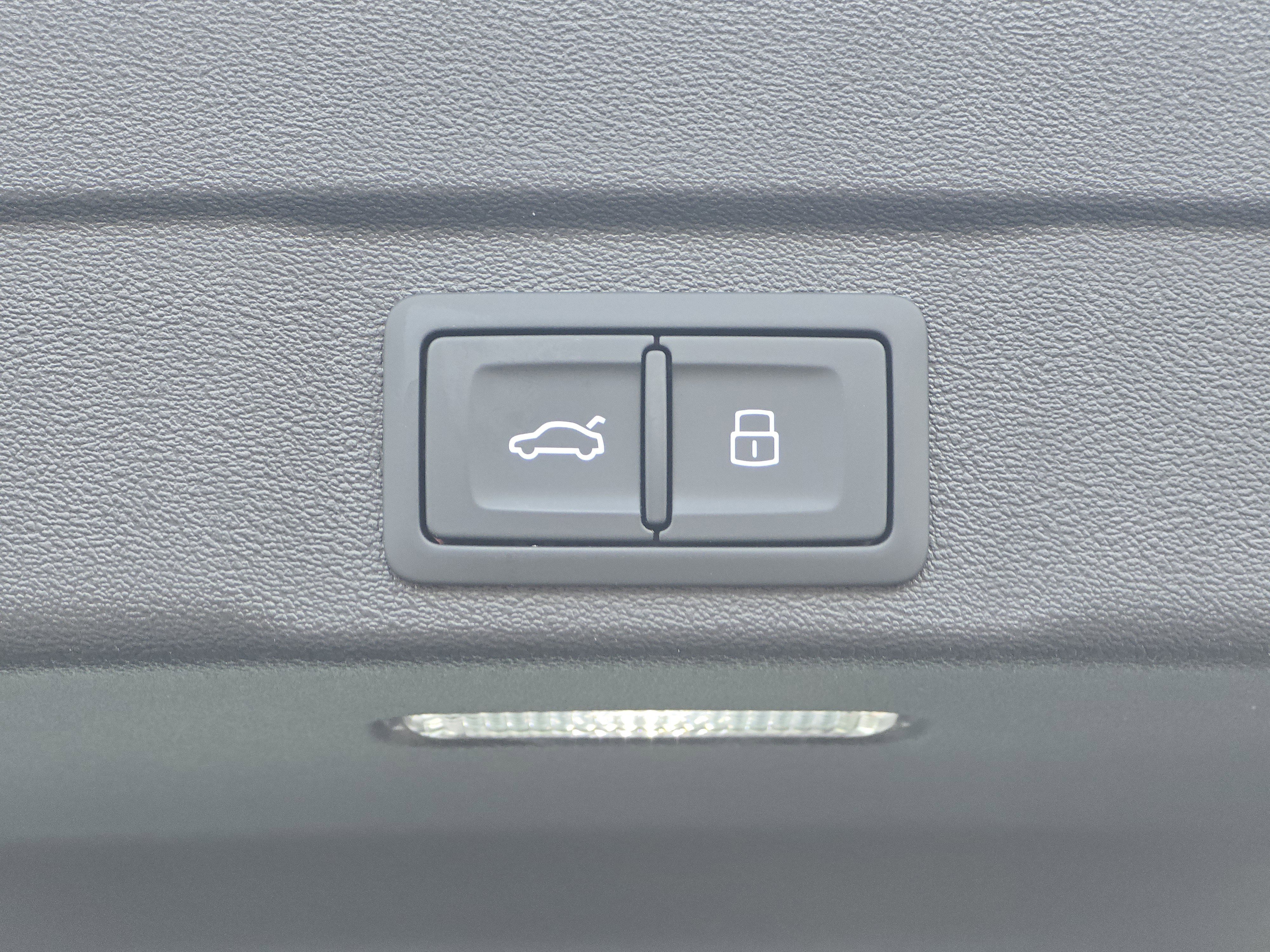 New 2025 Audi A5 2.0T Premium Plus image 16