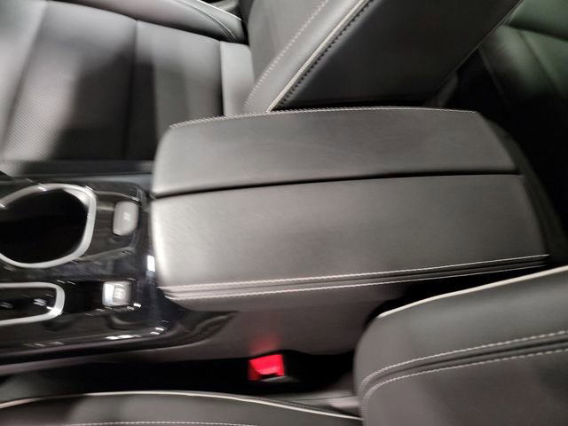 Certified 2023 Buick Envision Essence image 25