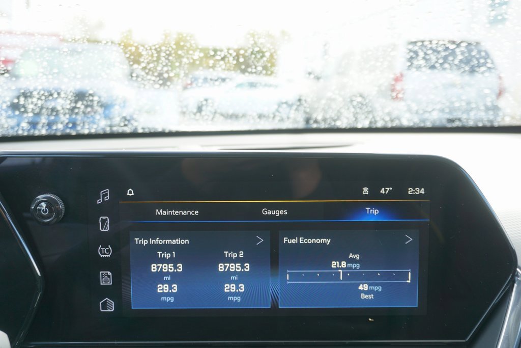 Used 2025 Chevrolet Trax ACTIV w/ Sunroof Package image 14