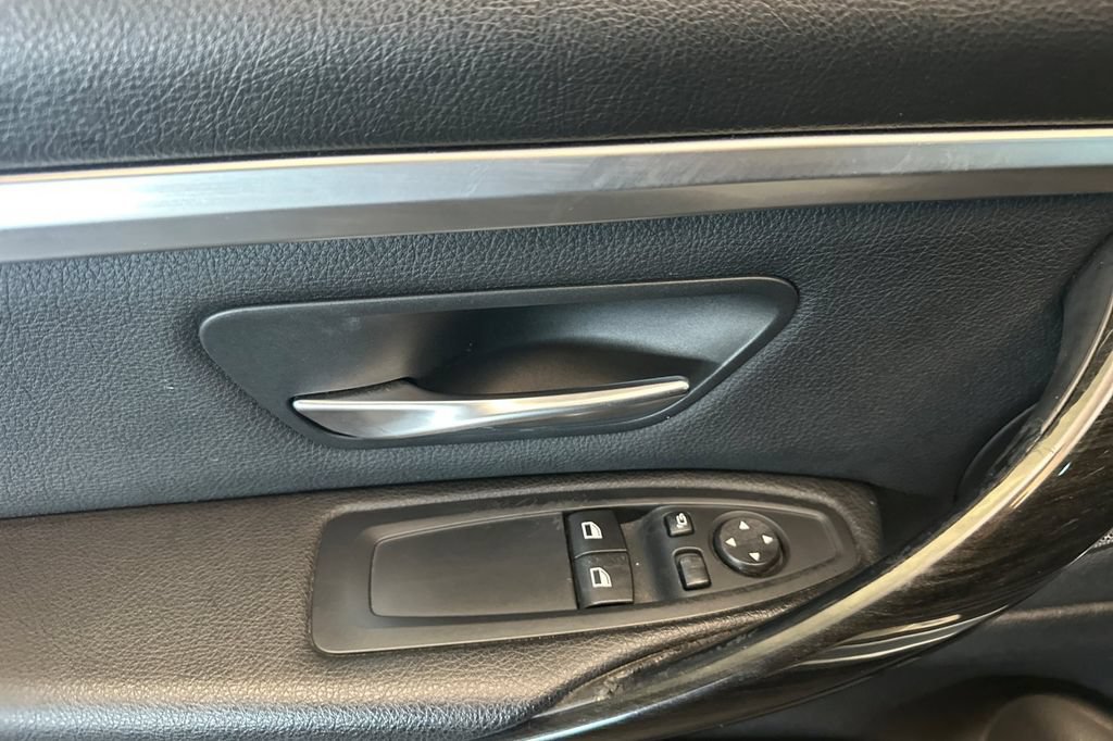 Used 2016 BMW 435i Coupe RWD image 11