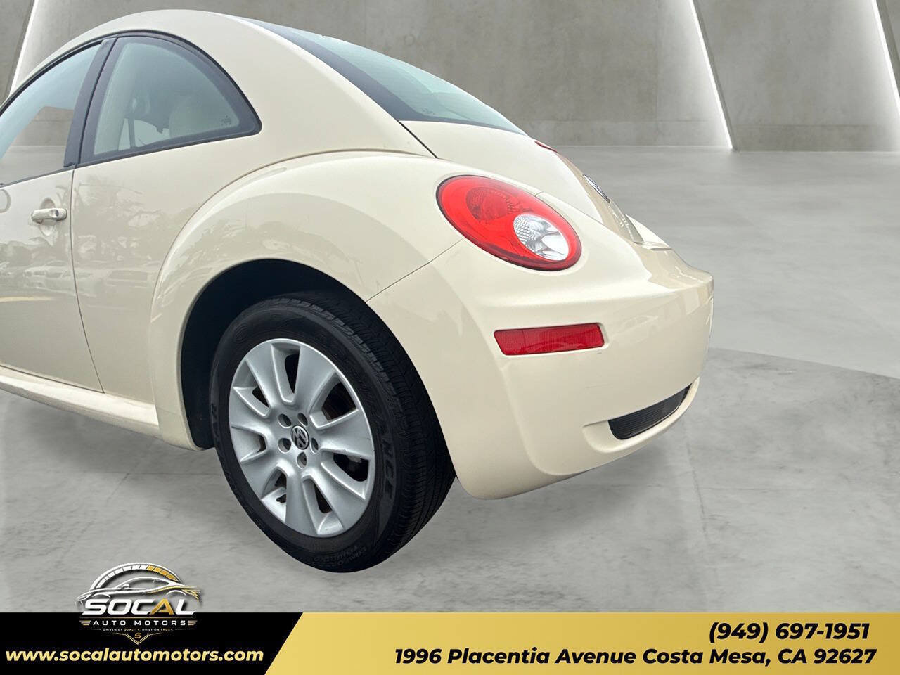 Used 2008 Volkswagen Beetle S FWD image 26