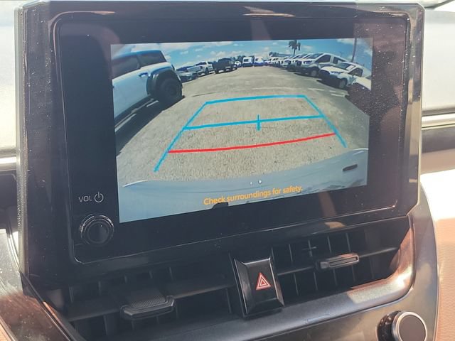 Used 2023 Toyota Corolla LE FWD image 27