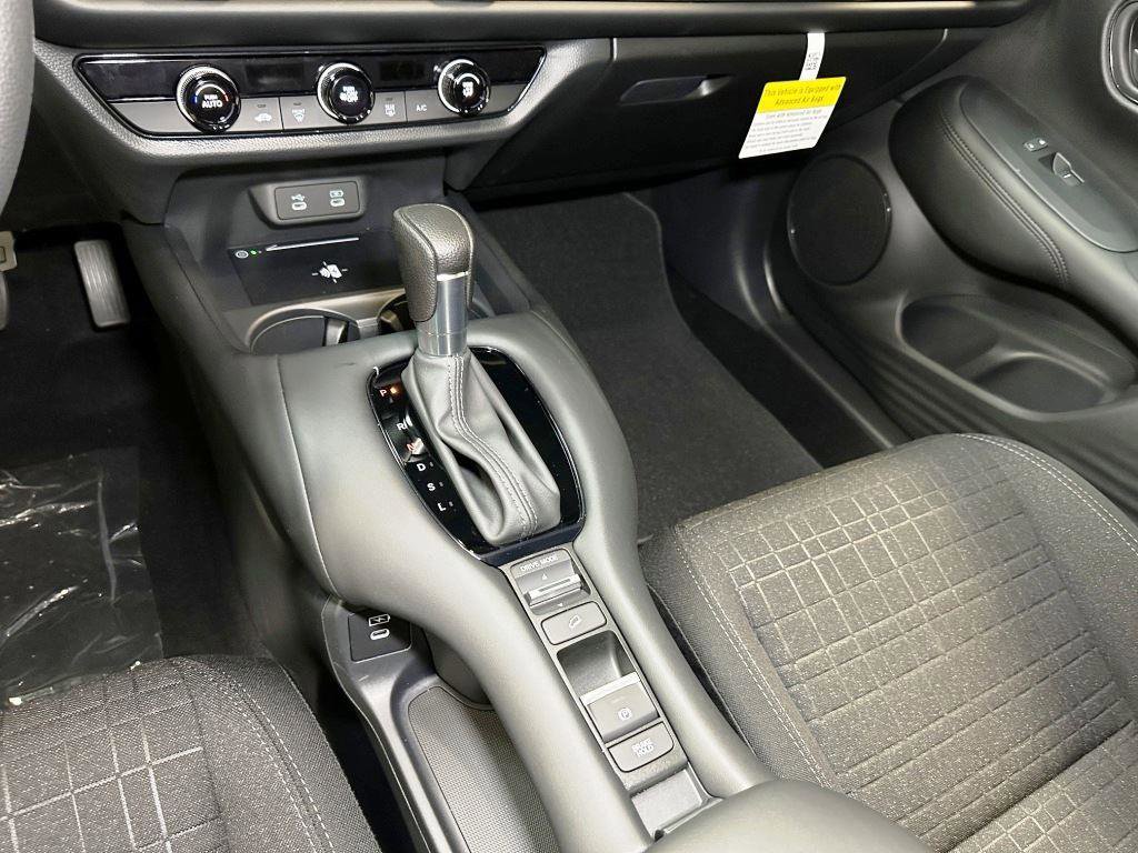 New 2026 Honda HR-V LX image 19