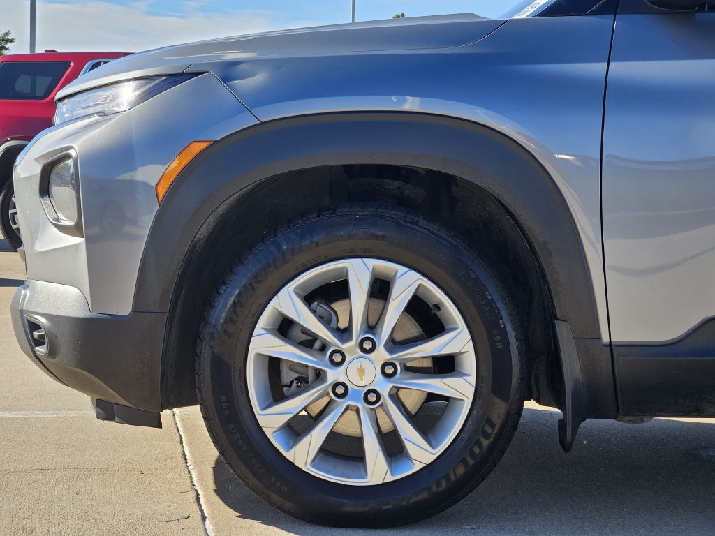Used 2023 Chevrolet TrailBlazer LS FWD image 8