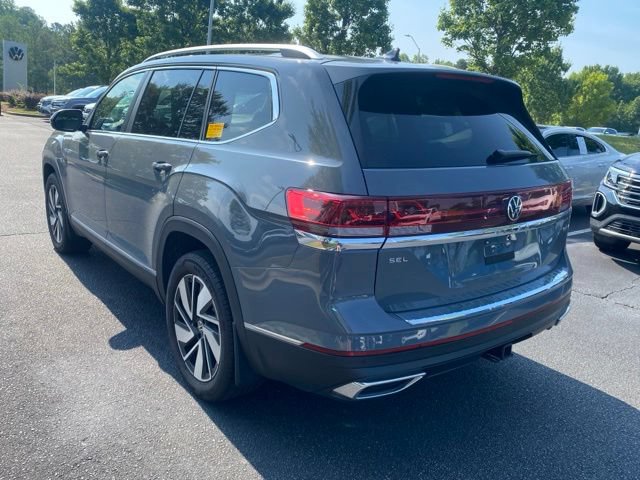 Used 2026 Volkswagen Atlas SEL AWD/4WD image 3