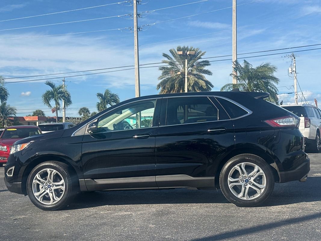 Used 2018 Ford Edge Titanium w/ Equipment Group 301A image 2