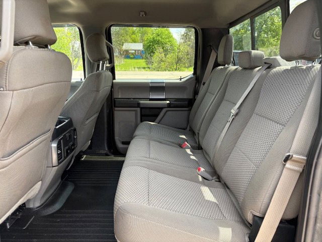 Used 2017 Ford F150 XLT w/ Equipment Group 302A Luxury AWD/4WD image 10