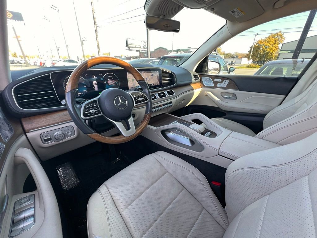 Used 2020 Mercedes-Benz GLS 450 4MATIC image 15