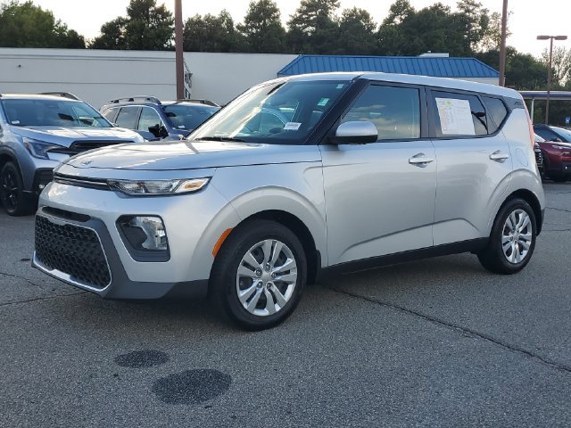 Used 2021 Kia Soul LX FWD image 3