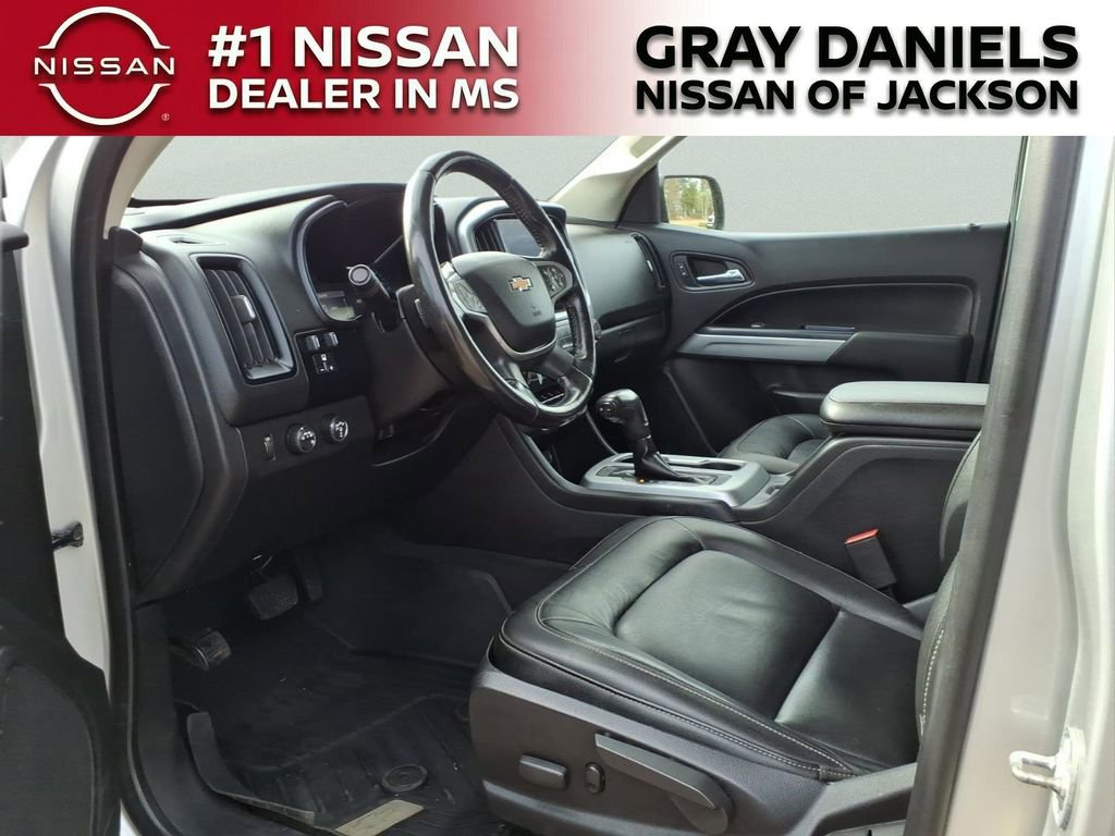 Used 2019 Chevrolet Colorado ZR2 w/ ZR2 Dusk Special Edition AWD/4WD image 24