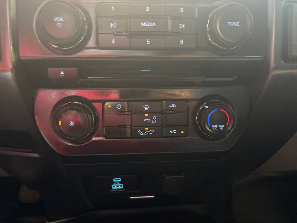 Used 2017 Ford F150 XLT w/ XTR Package AWD/4WD image 34