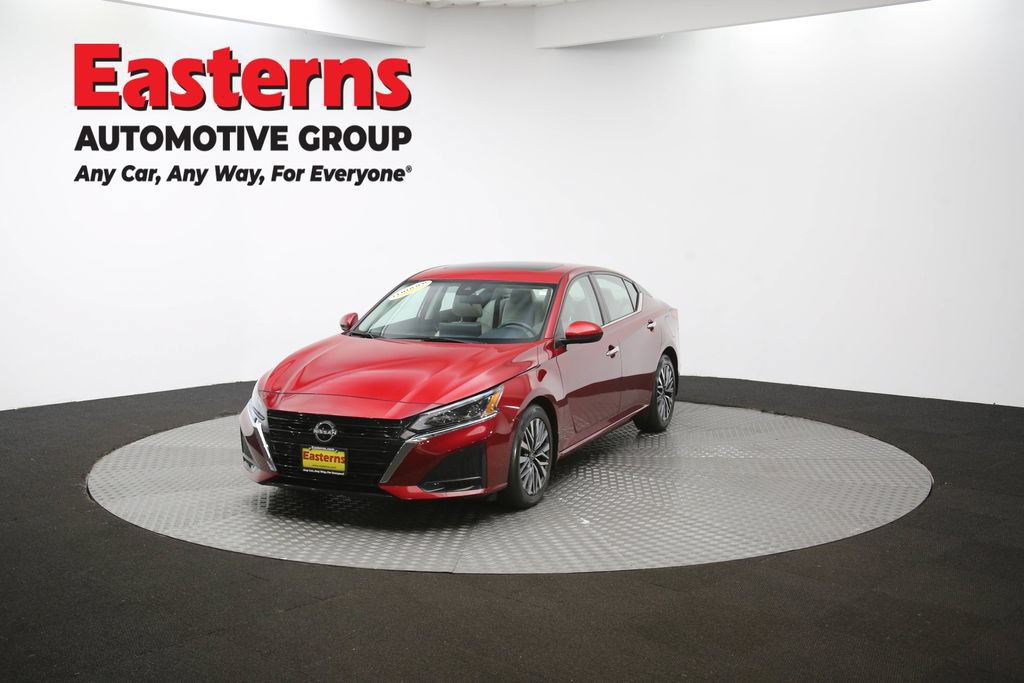 Used 2023 Nissan Altima 2.5 SV w/ SV Premium Package FWD image 54
