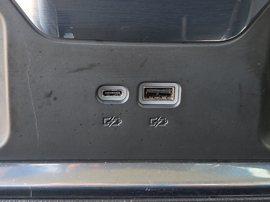 Used 2025 GMC Sierra 1500 Elevation RWD image 15