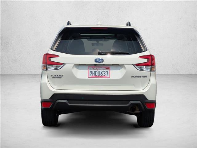 Used 2023 Subaru Forester Premium image 6