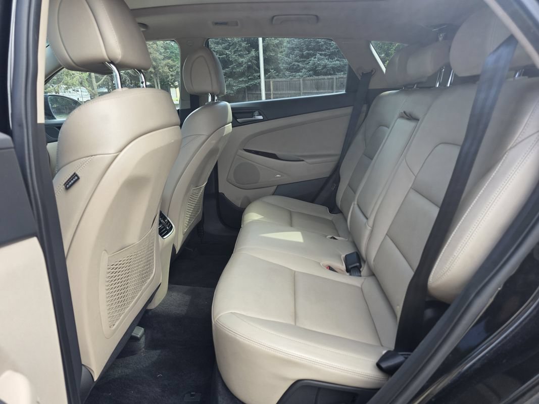 Used 2017 Hyundai Tucson Limited w/ Limited Ultimate Package 03 FWD image 17