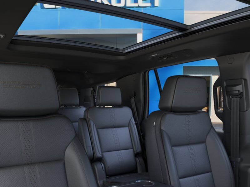 New 2026 Chevrolet Tahoe High Country AWD/4WD image 24