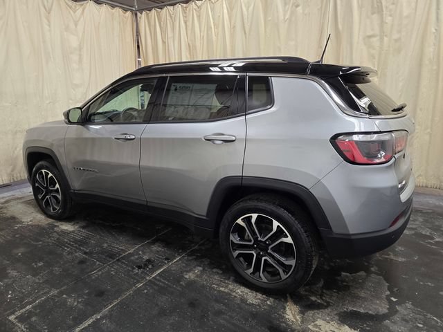 Used 2022 Jeep Compass Limited AWD/4WD image 8