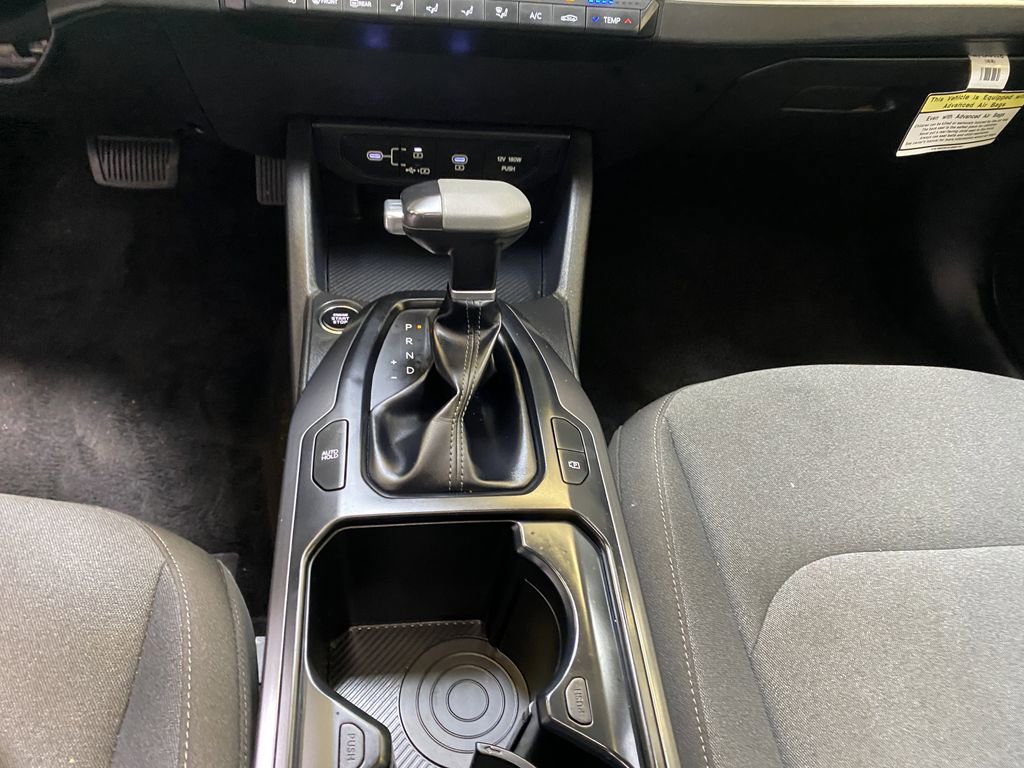 Used 2025 Kia K4 FWD image 44