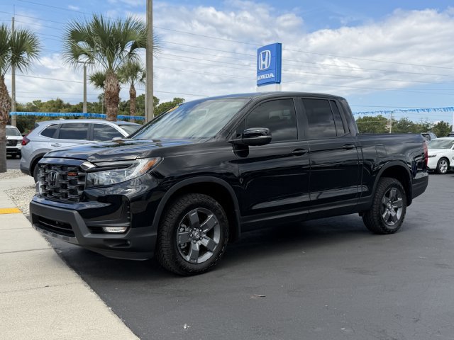 Used 2025 Honda Ridgeline TrailSport image 31