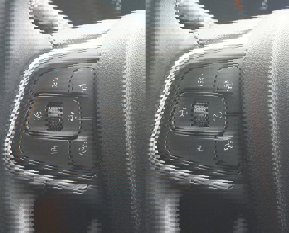 Used 2025 Buick Envista Sport Touring w/ Convenience I Package image 10