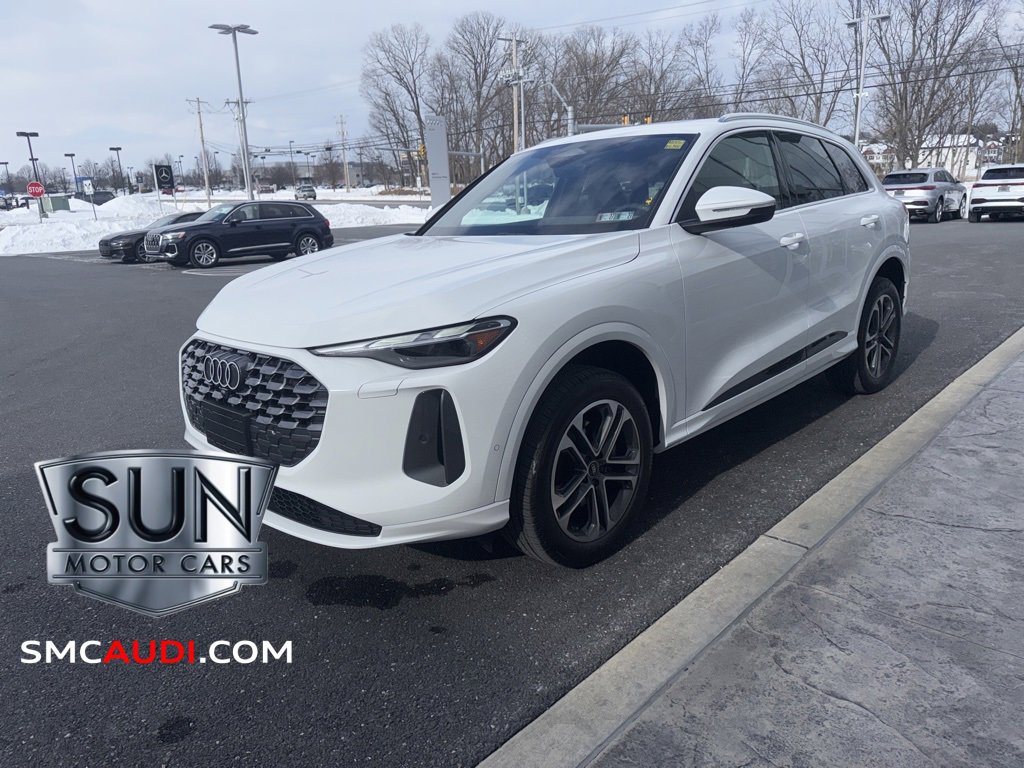 Used 2025 Audi Q5 2.0T Premium w/ Convenience Package image 29