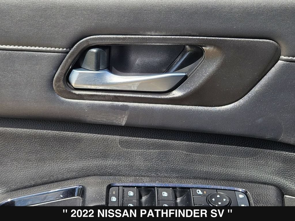 Used 2022 Nissan Pathfinder SV FWD image 15