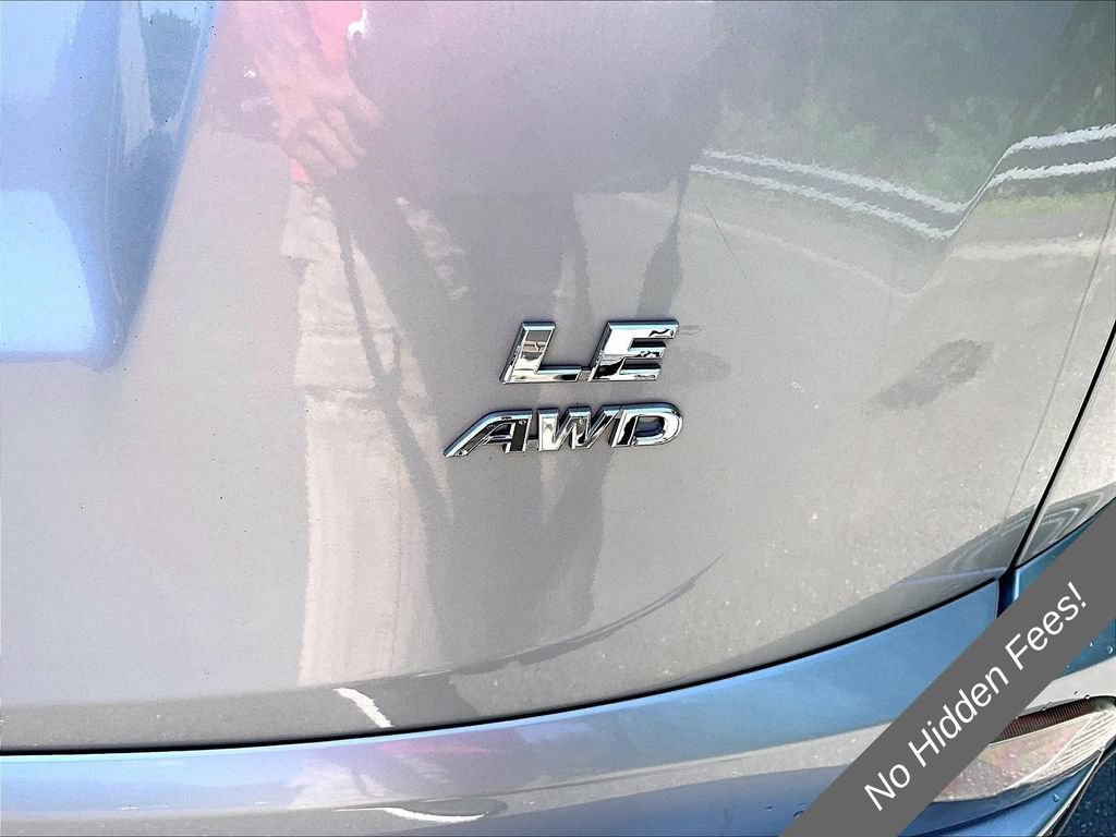 Used 2018 Toyota RAV4 LE w/ All Weather Liner Package AWD/4WD image 8
