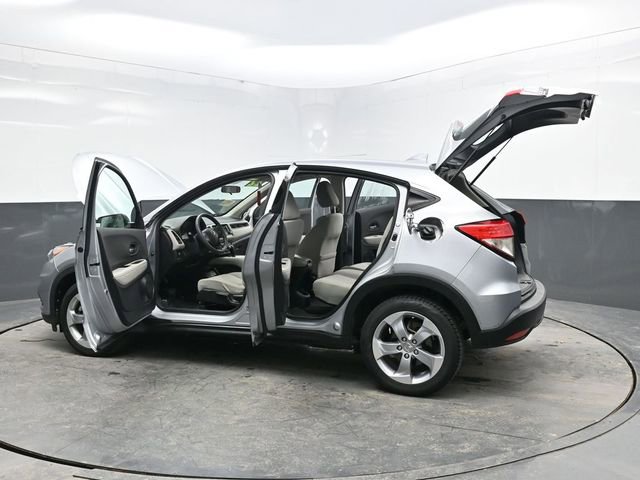 Used 2022 Honda HR-V LX image 28