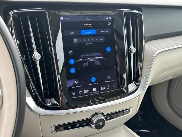 Certified 2023 Volvo S60 B5 Plus w/ Climate Package FWD image 20