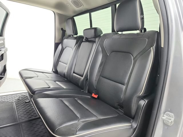 Used 2022 RAM 1500 Laramie RWD image 36