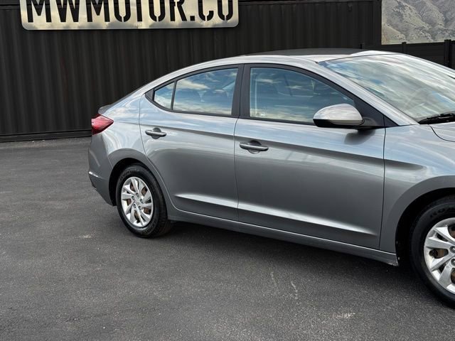 Used 2019 Hyundai Elantra SE w/ Cargo Package image 37