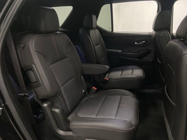 Used 2023 Chevrolet Traverse RS image 32