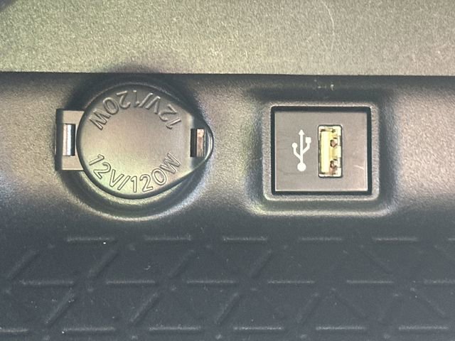 Certified 2023 Toyota RAV4 SE image 34