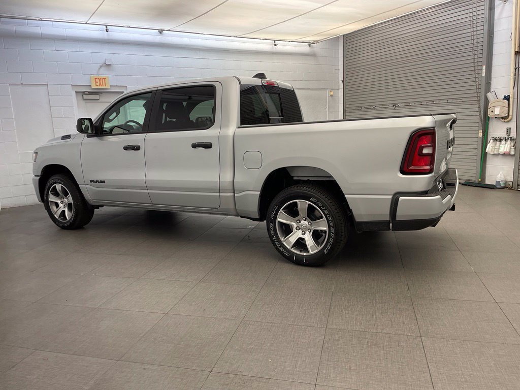 New 2026 RAM 1500 Express RWD image 6