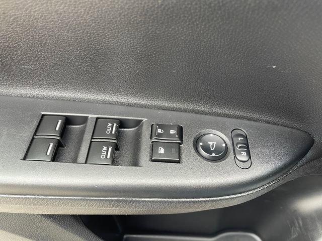 Used 2016 Honda Accord Touring image 30