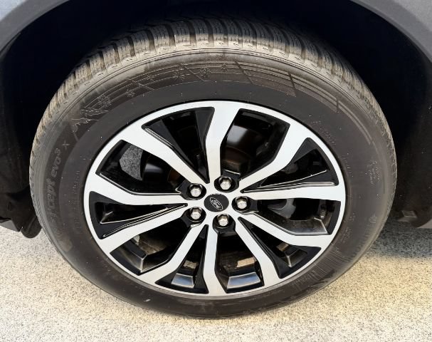 Used 2020 Ford Explorer ST AWD/4WD image 30