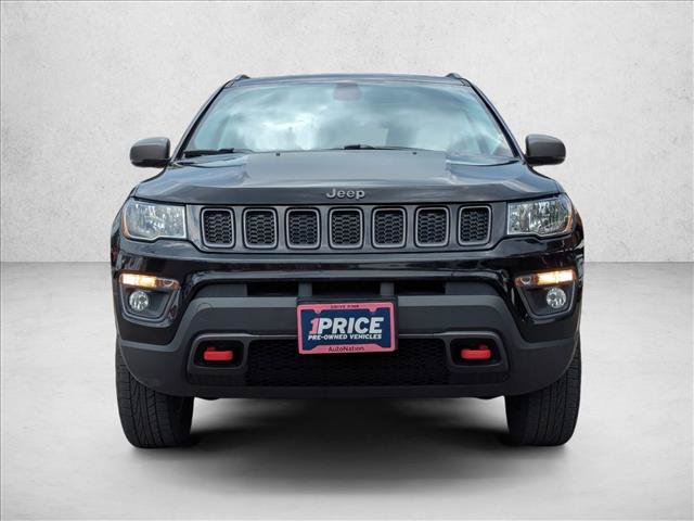 Used 2019 Jeep Compass Trailhawk w/ Leather Interior Group AWD/4WD image 2