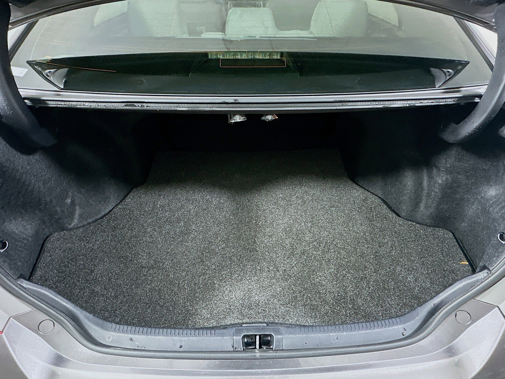 Used 2016 Toyota Camry LE FWD image 26