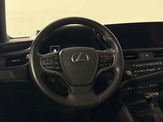 Used 2022 Lexus ES 300h w/ Premium Package FWD image 18