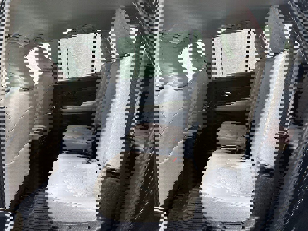 Used 2025 Toyota Grand Highlander AWD image 50