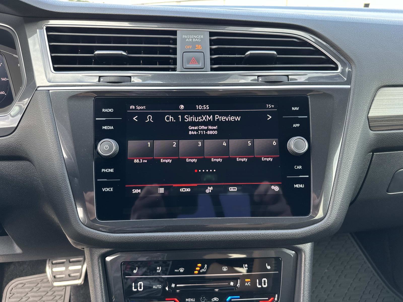 Used 2023 Volkswagen Tiguan SEL R-Line image 25