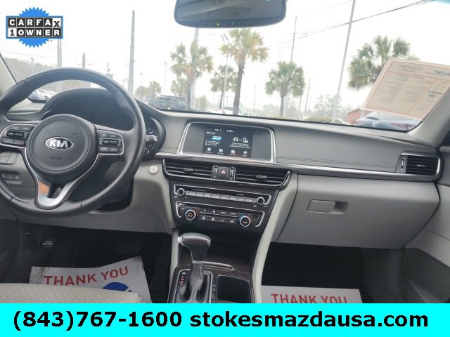 Used 2018 Kia Optima EX image 2